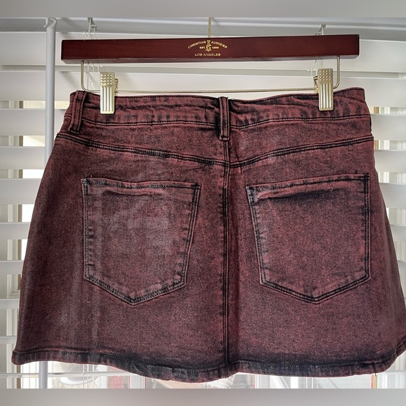 Fashion Nova Mineral Wash Burgundy Mini Skirt NWT - Picture 5 of 5
